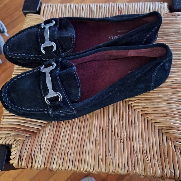 Cynthia Rowley Women’s Suede Seeker Loafer Flats. Size 9 1/2 - Picture 4 of 5